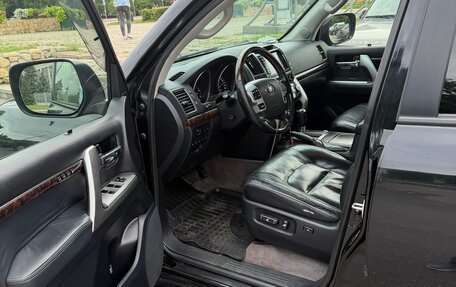 Toyota Land Cruiser 200, 2013 год, 2 950 000 рублей, 10 фотография