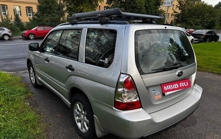 Subaru Forester, 2005 год, 715 000 рублей, 3 фотография