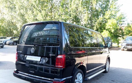 Volkswagen Multivan T6 рестайлинг, 2018 год, 4 300 000 рублей, 2 фотография