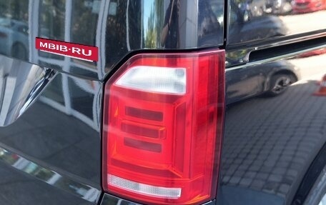 Volkswagen Multivan T6 рестайлинг, 2018 год, 4 300 000 рублей, 7 фотография