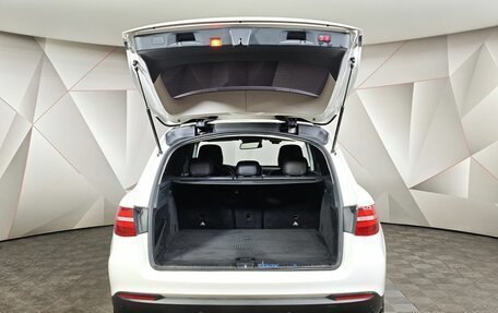 Mercedes-Benz GLC, 2017 год, 3 250 000 рублей, 10 фотография