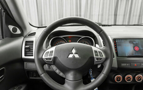 Mitsubishi Outlander III рестайлинг 3, 2008 год, 1 230 000 рублей, 11 фотография