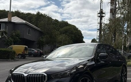 BMW 5 серия, 2024 год, 4 800 000 рублей, 1 фотография