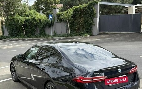 BMW 5 серия, 2024 год, 4 800 000 рублей, 6 фотография