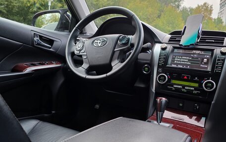 Toyota Camry, 2014 год, 1 400 000 рублей, 4 фотография