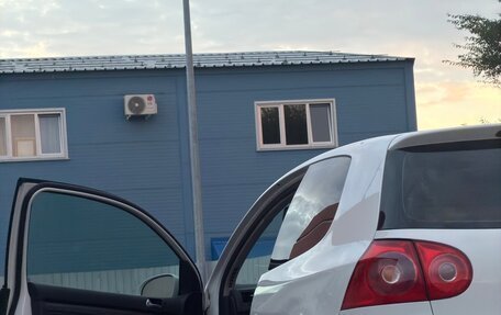 Volkswagen Golf V, 2008 год, 600 000 рублей, 16 фотография