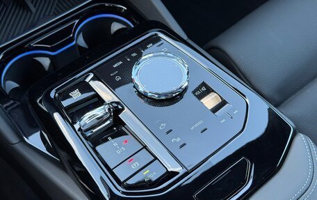 BMW 5 серия, 2024 год, 8 390 000 рублей, 13 фотография