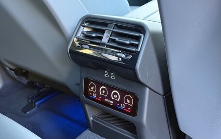 BMW 5 серия, 2024 год, 8 390 000 рублей, 10 фотография