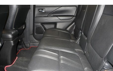 Mitsubishi Outlander III рестайлинг 3, 2013 год, 1 279 000 рублей, 7 фотография
