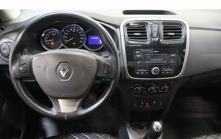 Renault Logan II, 2018 год, 849 000 рублей, 8 фотография