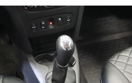 Renault Logan II, 2018 год, 849 000 рублей, 11 фотография