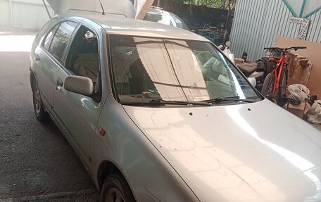 Nissan Almera, 2000 год, 115 000 рублей, 2 фотография