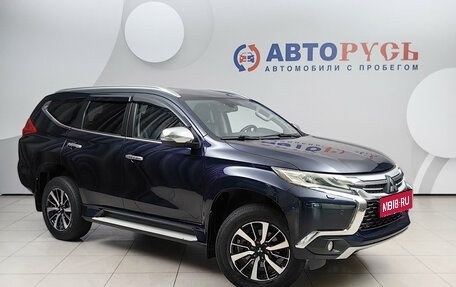 Mitsubishi Pajero Sport III рестайлинг, 2016 год, 2 775 000 рублей, 1 фотография