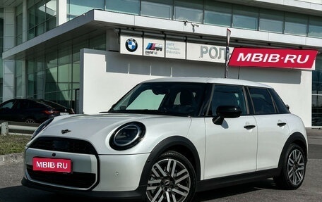 MINI Hatch, 2025 год, 4 800 000 рублей, 1 фотография