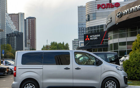 Peugeot Traveller I, 2021 год, 2 288 000 рублей, 3 фотография