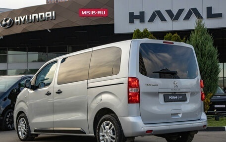 Peugeot Traveller I, 2021 год, 2 288 000 рублей, 5 фотография