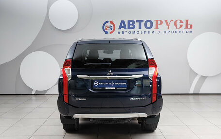 Mitsubishi Pajero Sport III рестайлинг, 2016 год, 2 775 000 рублей, 4 фотография