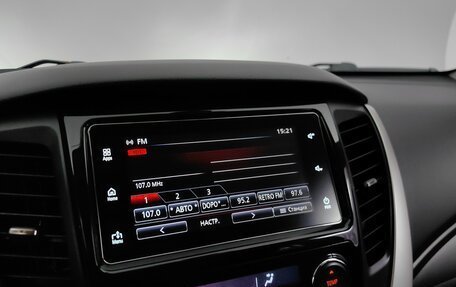 Mitsubishi Pajero Sport III рестайлинг, 2016 год, 2 775 000 рублей, 14 фотография