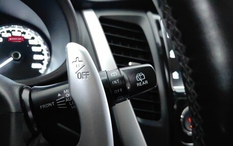 Mitsubishi Pajero Sport III рестайлинг, 2016 год, 2 775 000 рублей, 22 фотография