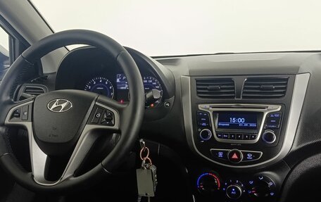 Hyundai Solaris II рестайлинг, 2014 год, 1 030 000 рублей, 9 фотография
