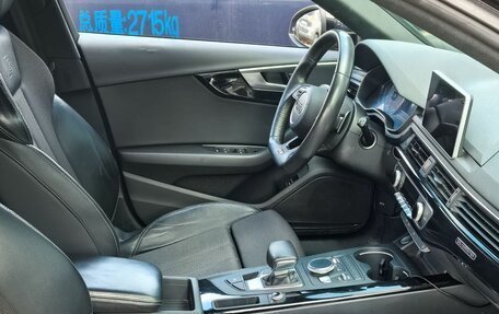 Audi A4, 2019 год, 2 498 000 рублей, 13 фотография