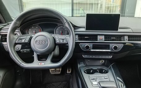 Audi A4, 2019 год, 2 498 000 рублей, 15 фотография
