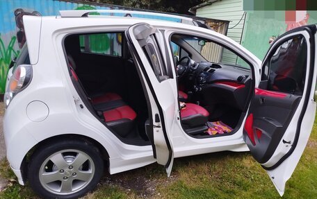 Chevrolet Spark III, 2009 год, 600 000 рублей, 1 фотография