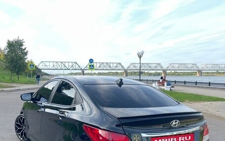 Hyundai Solaris II рестайлинг, 2011 год, 849 000 рублей, 4 фотография