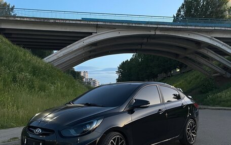 Hyundai Solaris II рестайлинг, 2011 год, 849 000 рублей, 22 фотография
