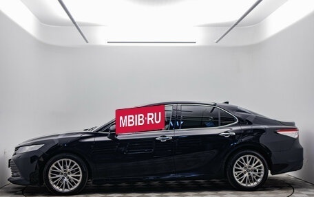 Toyota Camry, 2018 год, 1 980 000 рублей, 8 фотография