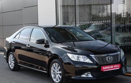 Toyota Camry, 2014 год, 1 349 000 рублей, 3 фотография