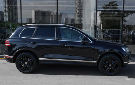Volkswagen Touareg III, 2017 год, 3 398 000 рублей, 4 фотография