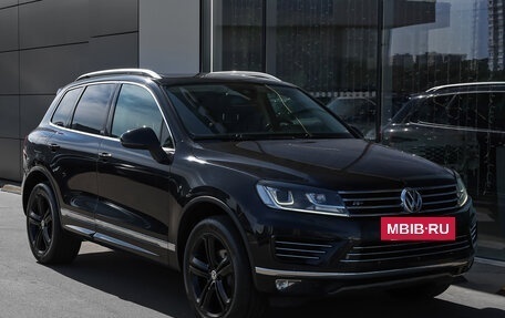 Volkswagen Touareg III, 2017 год, 3 398 000 рублей, 3 фотография