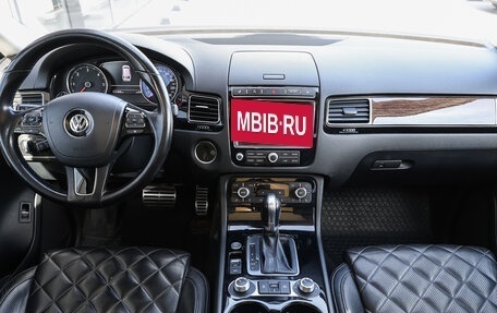 Volkswagen Touareg III, 2017 год, 3 398 000 рублей, 11 фотография