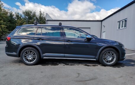 Volkswagen Passat B8 рестайлинг, 2020 год, 3 250 000 рублей, 6 фотография