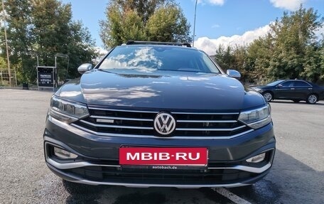 Volkswagen Passat B8 рестайлинг, 2020 год, 3 250 000 рублей, 4 фотография