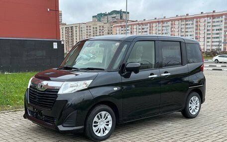 Toyota Roomy I, 2018 год, 1 100 000 рублей, 2 фотография