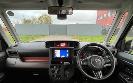 Toyota Roomy I, 2018 год, 1 100 000 рублей, 14 фотография