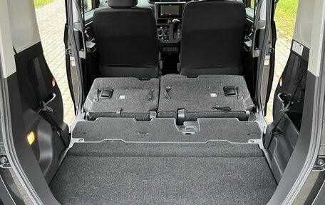 Toyota Roomy I, 2018 год, 1 100 000 рублей, 22 фотография