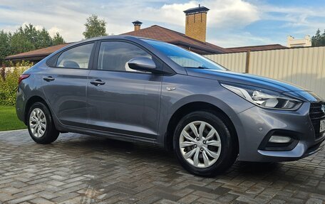 Hyundai Solaris II рестайлинг, 2018 год, 1 500 000 рублей, 12 фотография