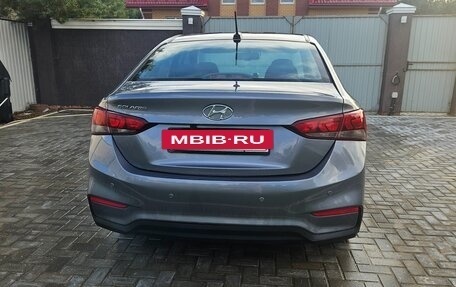 Hyundai Solaris II рестайлинг, 2018 год, 1 500 000 рублей, 6 фотография