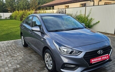 Hyundai Solaris II рестайлинг, 2018 год, 1 500 000 рублей, 13 фотография