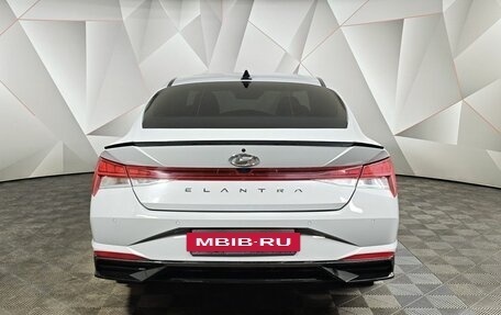 Hyundai Elantra, 2022 год, 2 065 000 рублей, 8 фотография