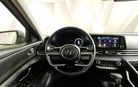 Hyundai Elantra, 2022 год, 2 065 000 рублей, 20 фотография