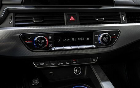 Audi A4, 2019 год, 3 459 000 рублей, 23 фотография
