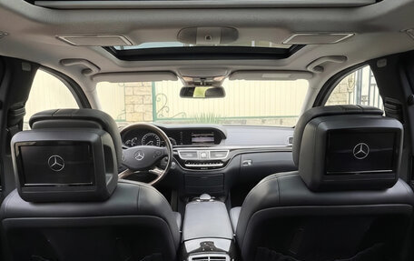 Mercedes-Benz S-Класс, 2011 год, 1 450 000 рублей, 9 фотография