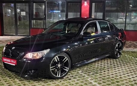 BMW 5 серия, 2007 год, 1 550 000 рублей, 3 фотография