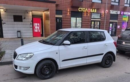 Skoda Fabia II, 2011 год, 650 000 рублей, 5 фотография