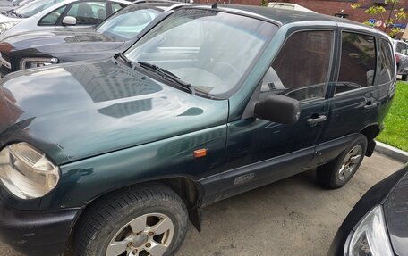 Chevrolet Niva I рестайлинг, 2004 год, 290 000 рублей, 2 фотография