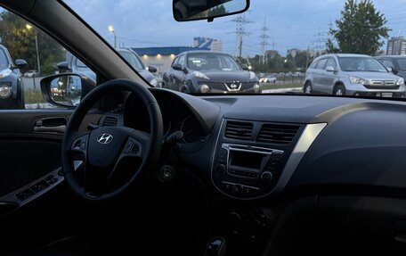 Hyundai Solaris II рестайлинг, 2015 год, 1 060 000 рублей, 16 фотография